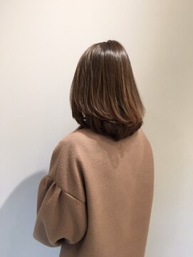 ビウラ(BIURA) ベージュカラー