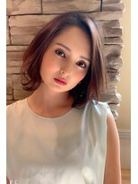 レウナ 外苑前(Reuna)&nbsp;30代40代50代 大人可愛いボブスタイル 外ハネ