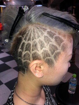 トリックストア(TRICK STORE) バリカンアート蜘蛛の巣