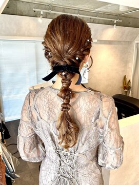 サンルーム(SUN room) 【手ぶらでok~飾り付き】ベロアリボン編み下ろしアレンジ　miwa