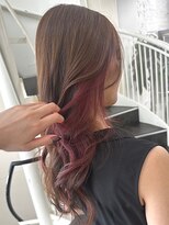 リア(riah)&nbsp;インナーカラー/フェイスフレーミング/ピンクレッド