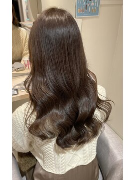 クレビアテン(CreBiA ten_) アッシュベージュ×韓国風巻き髪