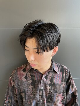 ニアウ 伊勢崎連取店(Niau) メンズマッシュセンターパート