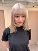 ホワイトベージュ