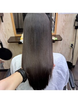 スムース(Smooth) 広がり解消ロング｜自然仕上げ縮毛矯正