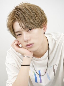 エイド 渋谷(aid) ショートアップバングデコだし束感ラウンドマッシュショート渋谷