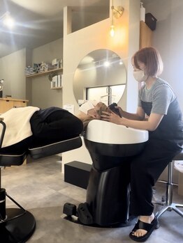 ナル(Nalu)の写真/【ご褒美ヘッドスパ】疲れた頭皮を癒し、心も体もリフレッシュ！むくみ解消で小顔効果も◎