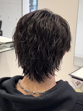 オーシャントーキョー 仙台(OCEAN TOKYO) サーフカールセンターパート黒髪ミディアムウルフツーブロック