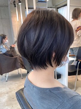 アコロン 吉祥寺(acoron.) 【丸みシルエットの大人ショート】