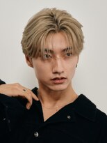 サンクマーケット 渋谷(cinq MARKET) 韓国風センターパートミルクティーベージュカラーハイトーン渋谷