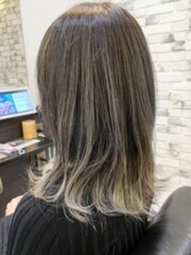 アルファ(alpha) クラゲヘアー/オリーブグレー/黒髪/ココアベージュ/小顔/松戸駅