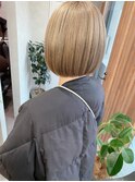 【門前仲町】ブリーチカラー　ブロンドベージュ　ボブ