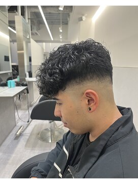 ビカムメンズヘアー 栄店(become men's hair) スペインカール