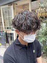 キャンバス バイ ネオリーブ 横浜西口(Canvas by neo.)&nbsp;ツイストスパイラルパーマツーブロック波巻きメンズマッシュ