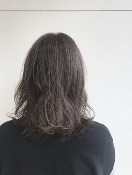 クイントネオリーブ 自由が丘正面口店(quint:neolive) quint neolive ハイライトグレージュ