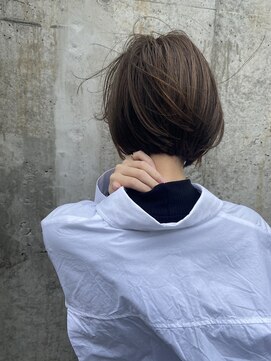 モリオ フロム ロンドン 大宮2号店(morio from London) 【なかじま ひびき】グレージュワンレンボブ