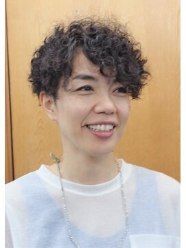 ココロコ(COCO LOCO) ツイストスパイラルパーマ ツーブロック