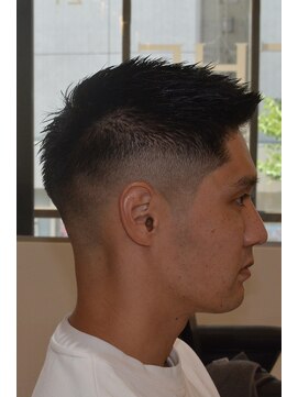 ザワイケーピー(THE YKP) フェード バーバー 理容室