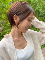 トゥーナ 表参道(tona)&nbsp;20代30代40代マッシュショートフェザーバングカーキグレージュ