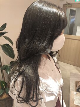 ナンバー ジルバ 立川(N° jillva) 大人可愛いナチュラルカラー/うるツヤ美髪