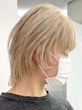 ウィコ 新宿(WICO) ハイベージュウルフ[新宿駅/フェミニン/モード/ダークアッシュ]