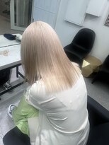 ペレ 栄店(PELE)&nbsp;デザインカラー/レイヤーカット/ウェットヘア/オリーブベージュ