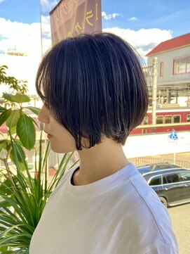 ヤヨイブレインズ グランデ(YAYOI BRAINS GRANDE) 伸びてもまとまる くびれショート