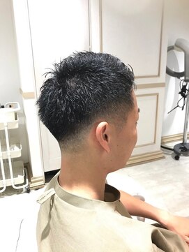 グランド トゥルース 市川店(GRAND TRUTH) フェードカット