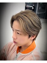 レジット メンズ ヘアサロン(LEGIT MEN's HAIR SALON) 毛流れセンターパート　ミルクティーベージュ　ローライト