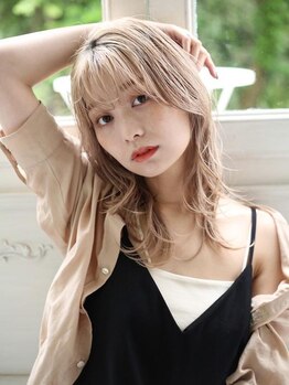 ネオリーブリノア 北千住東口店(Neolive Linoa)の写真/前髪カット×顔周りレイヤーカットで小顔に★ふわっと華やかな韓国ヘアで柔らかな女性らしさも手に入る！