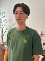 ヘアーアイストゥーレ(HAIR ICI TRE) ◎20代30代メンズセンターパートパーマ