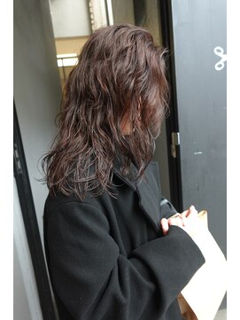 テテ ニコ(tete nico) ロングニュアンスパーマ×チョコレートブラウン