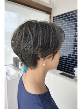 リドル ヘアー 駒生店(Riddle HAIR) ショートボブ、耳かけスタイル