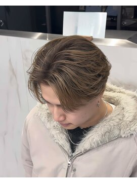 ステラ(STELLA) メンズ/バレイヤージュ/センターパート/ブリーチ＆ダブルカラー