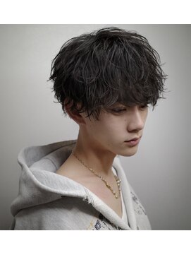 アストラ(ASTRA) MEN’S HAIR/波巻きツイストスパイラル/リバースセンターパート