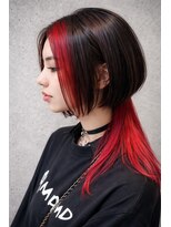 テラ(terra)&nbsp;レッドインナーカラー×モードボブ｜個性派クラゲレイヤー