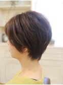 【３０代・４０代】スッキリ耳だしショートヘア