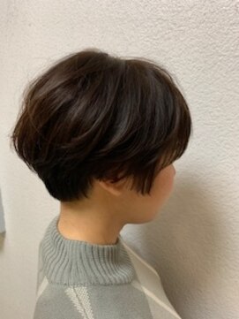 ヴィータ Hair Vita 柔らか質感ショートスタイル
