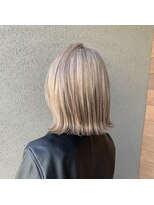 デフ(Def)&nbsp;ホワイトブロンド