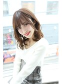 【salon de MiLK 原宿】ブリーチなしWカラー×耳かけグレージュ