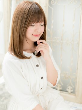 ブルー(BLUE) 大人可愛いカーキアッシュ前下がりワンカール20代30代40代b水戸