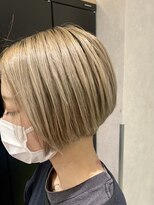 ビアンコ カーロ 二子新地店(Bianco caro)&nbsp;ハイトーンショート×ユニセックス◎30代40代50代