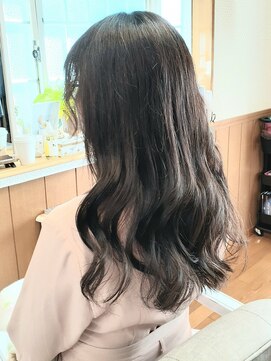 エイム(aime) 韓国風ロングヘアー