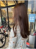 ベージュブラウン