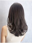 ロングワンカールレイヤー_斜めバンググレージュカラー_ba411731