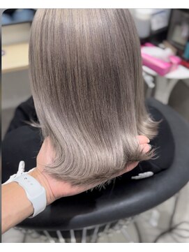 モナルダ(Monarda) 10代20代30代韓国風/髪質改善カラー【岡山】