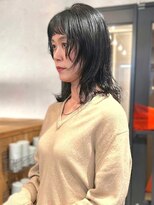 アトリエ(atelier.)&nbsp;ダークグレー　顔周りレイヤー　オン眉　似合わせカット　小顔