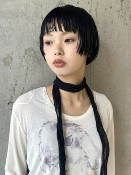 バロンフェム(baLon.fem) 【stylistさわだ】ミニボブスタイル