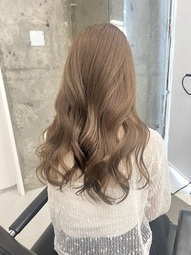 ノード(NODE) 栄艶髪アッシュフェミニンレイヤーヘア