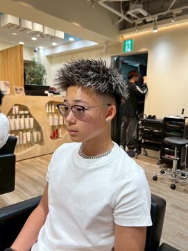 ルースト 原宿店(ROOST) ツイストスパイラル